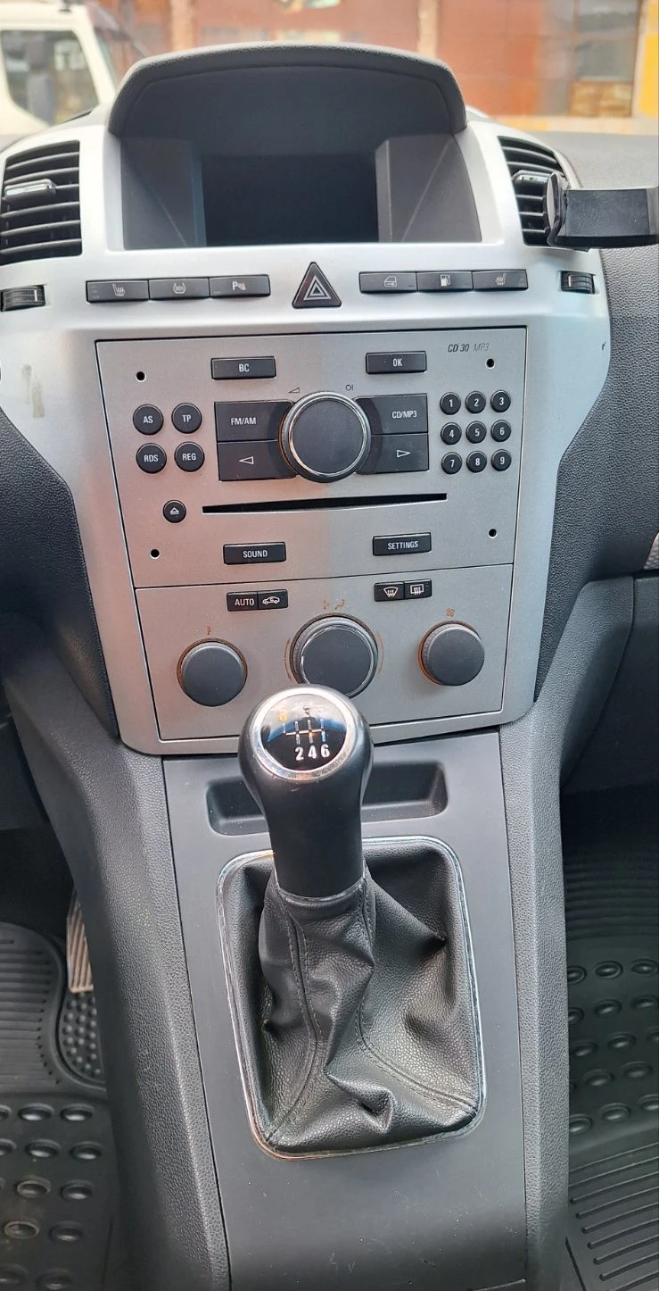 Opel Zafira  - изображение 8