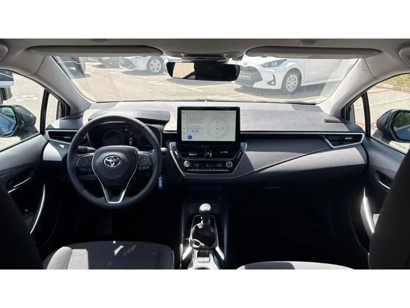 Toyota Corolla SDN 1.5 6MT EXECUTIVE MY25 - НОВА, снимка 8 - Автомобили и джипове - 54843677