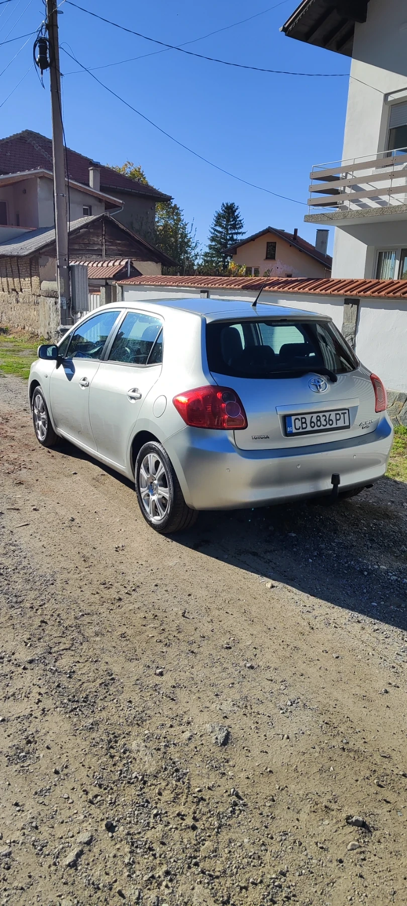 Toyota Auris  - изображение 8