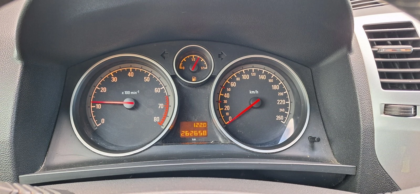 Opel Zafira  - изображение 7