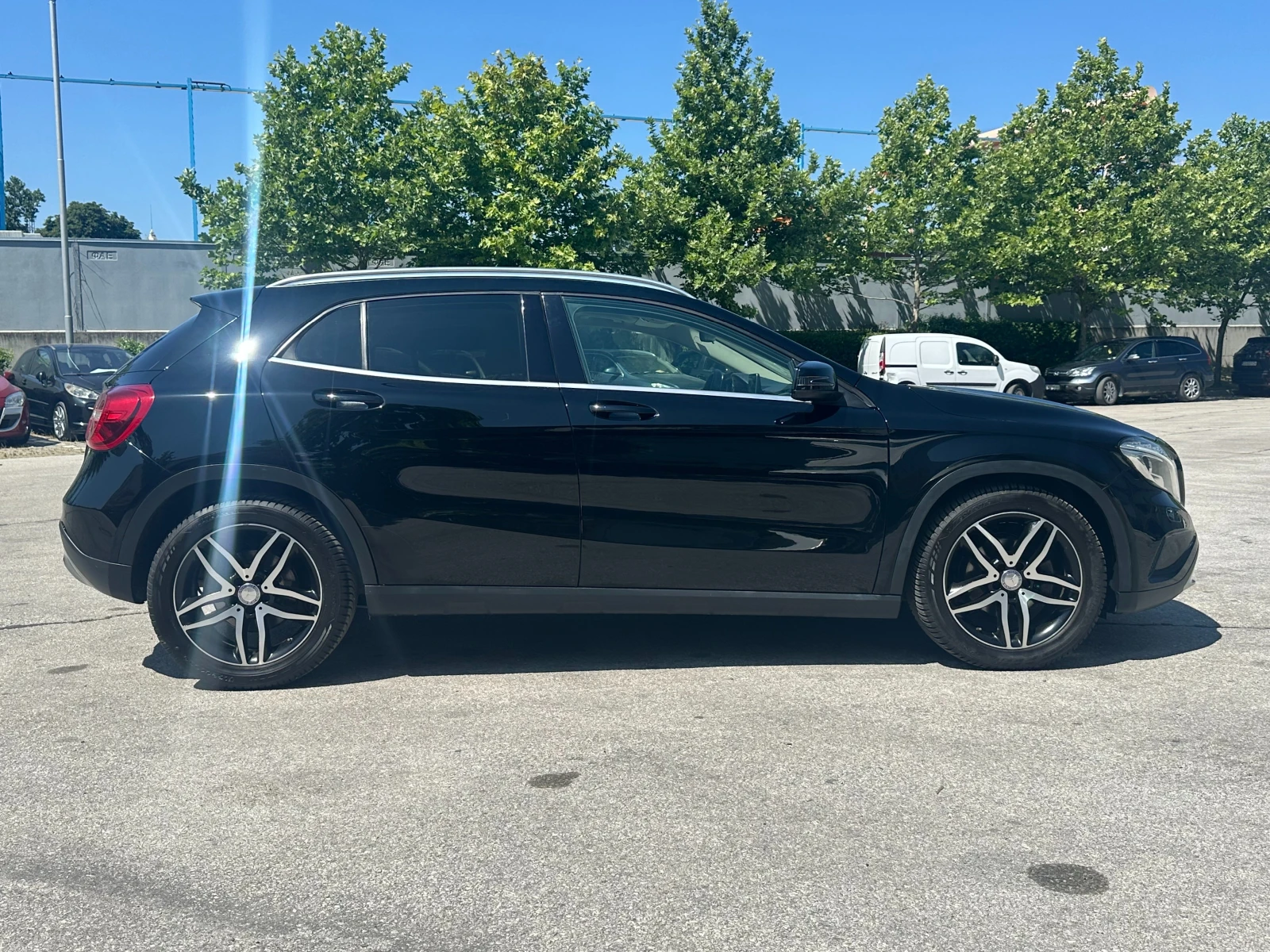 Mercedes-Benz GLA 180 CDI 109к.с. Автоматик/EURO 6B - изображение 5