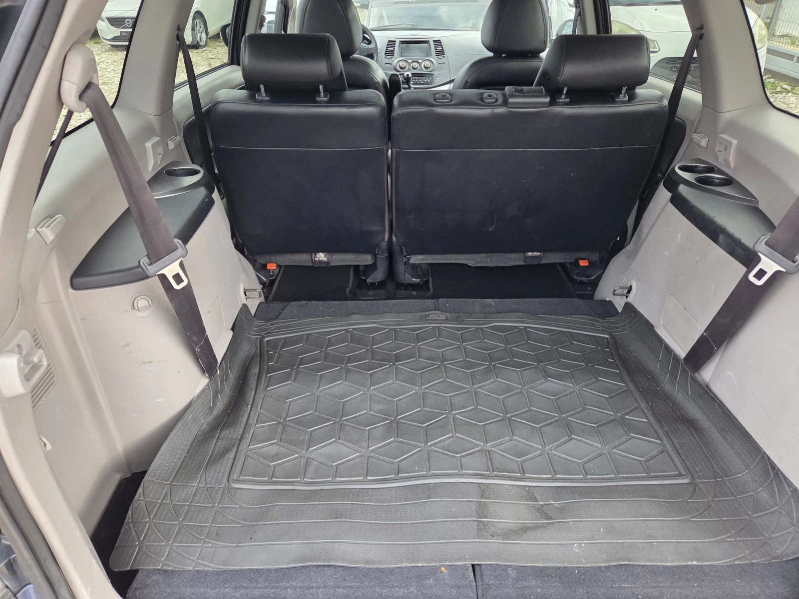Mitsubishi Grandis 2.0tdi* Italy*  - изображение 9