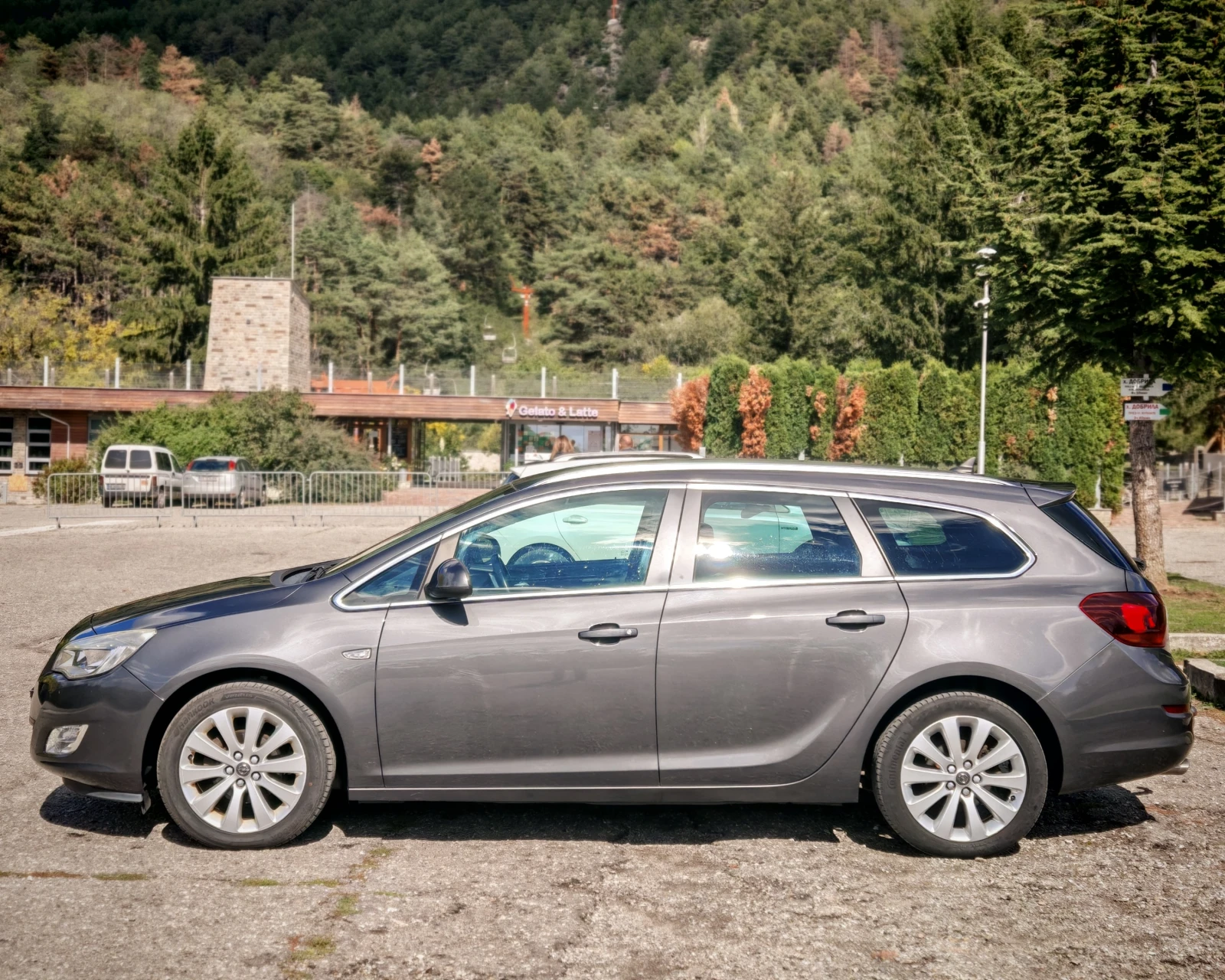 Opel Astra 1.4 ФАБРИЧНА ГАЗ - изображение 8