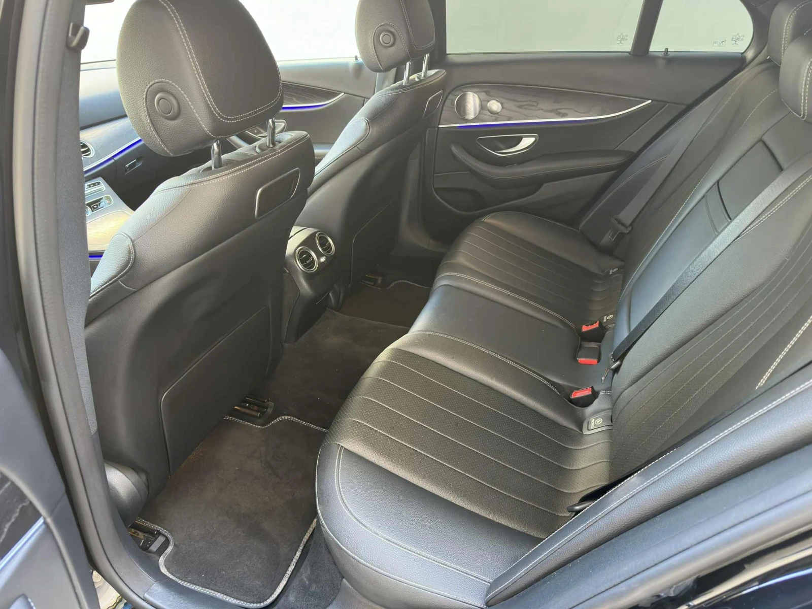 Mercedes-Benz E 400  Лизинг/AMG/Keyless/Burmester/Panorama/78000k km - изображение 7