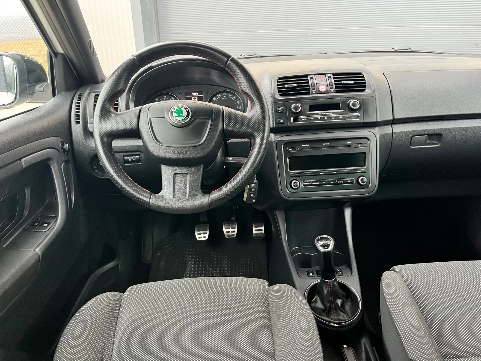 Skoda Fabia MONTE-CARLO - изображение 9