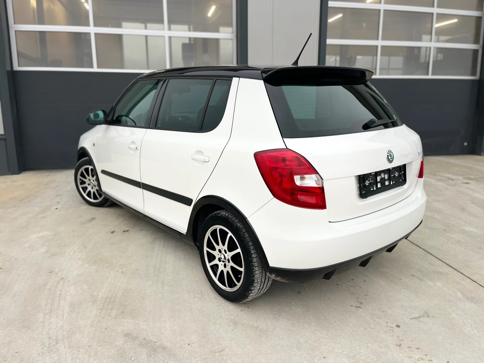 Skoda Fabia MONTE-CARLO - изображение 4