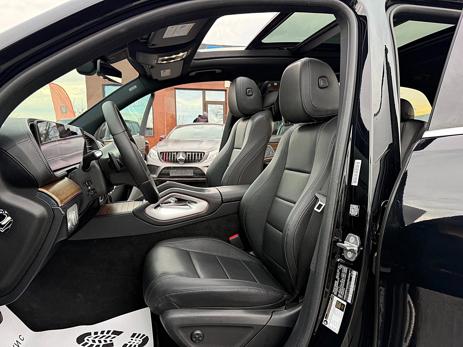 Mercedes-Benz GLS 450 MAYBACH-DISTRONIK-PANORAMA-MONITORI-4x4-ПОДГРЯВАНЕ - изображение 8