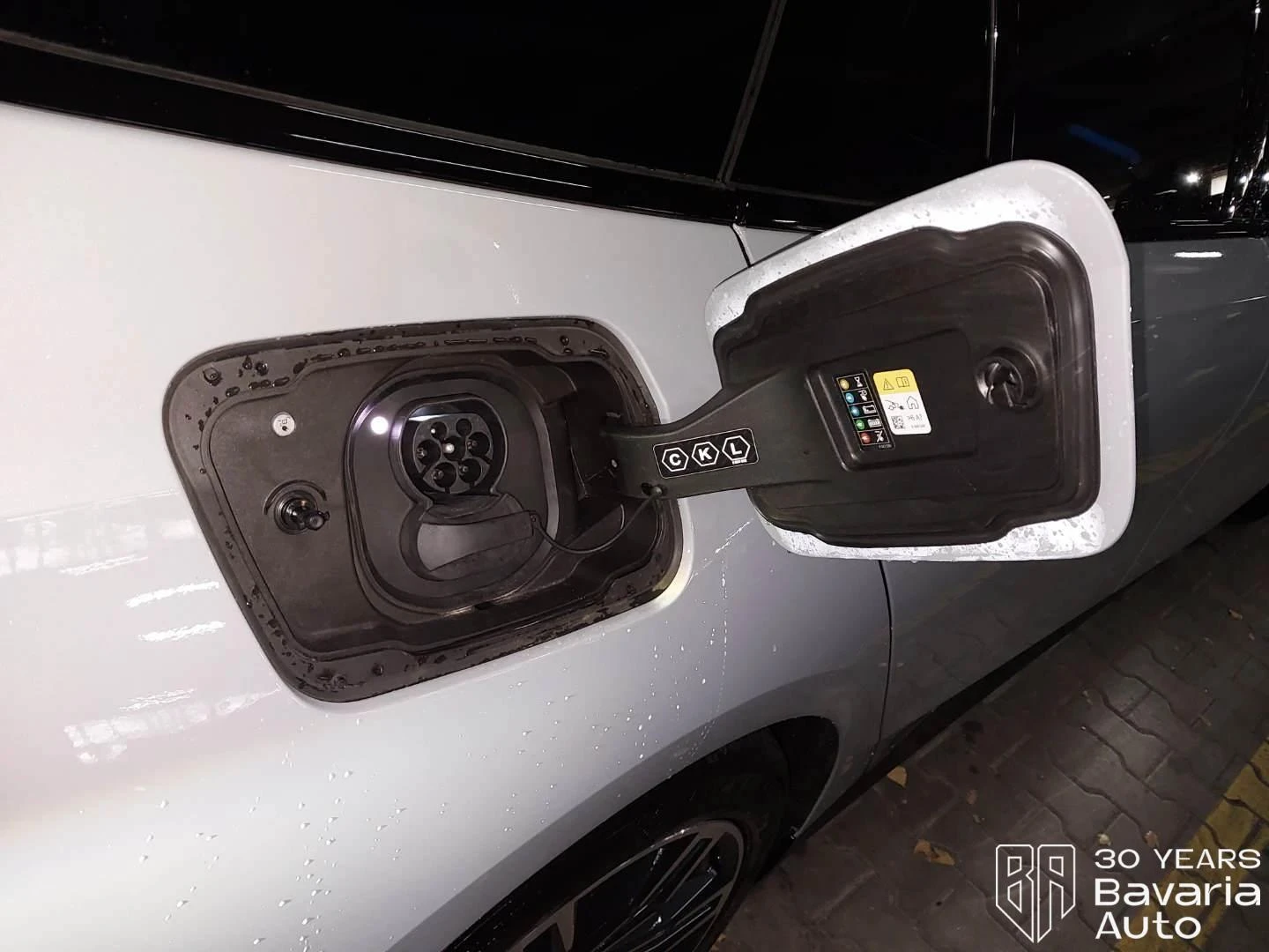 BMW i5 M60 xDrive Touring | Mobile.bg   13