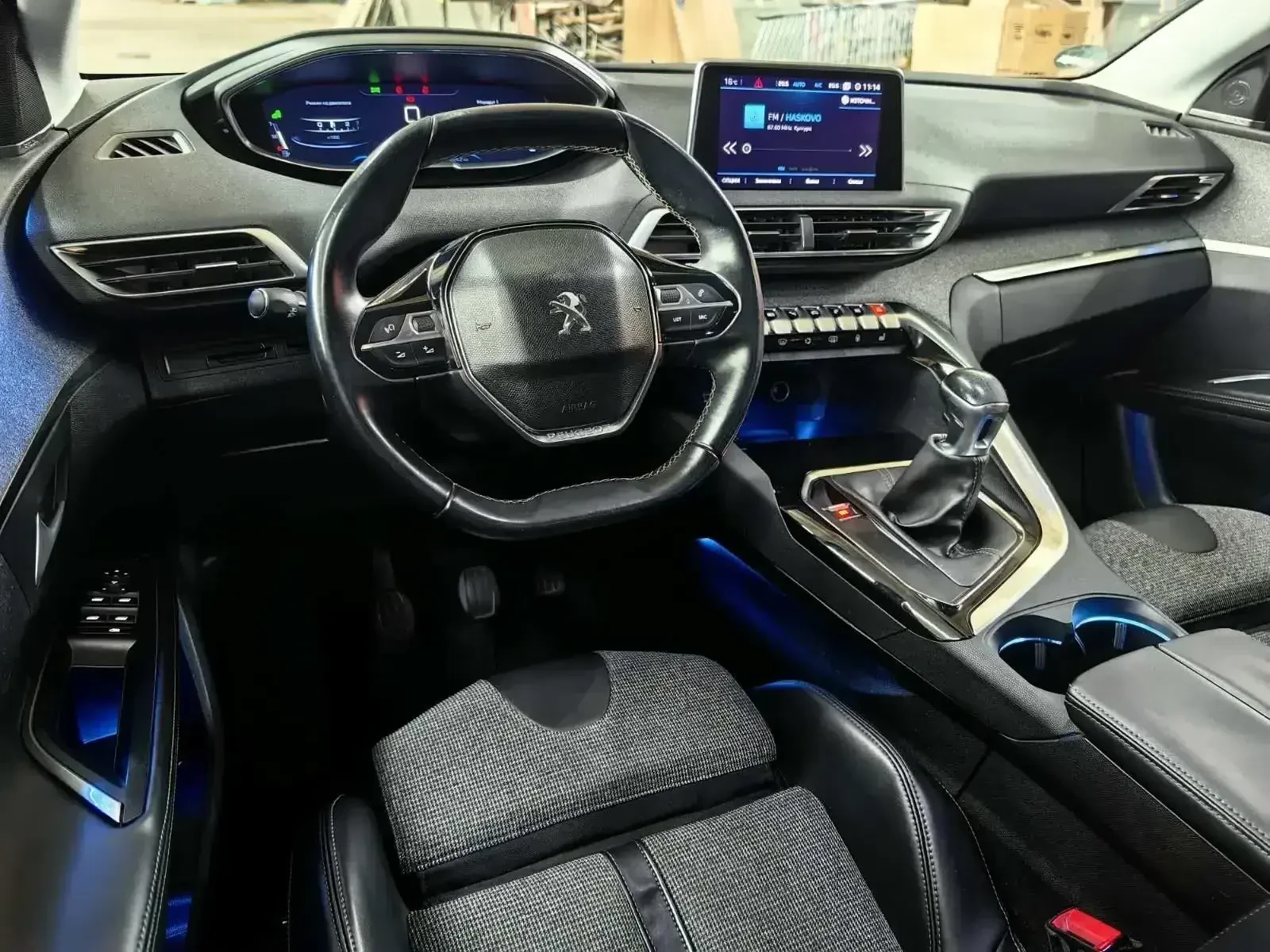 Peugeot 5008 GT, снимка 6 - Автомобили и джипове - 54393191