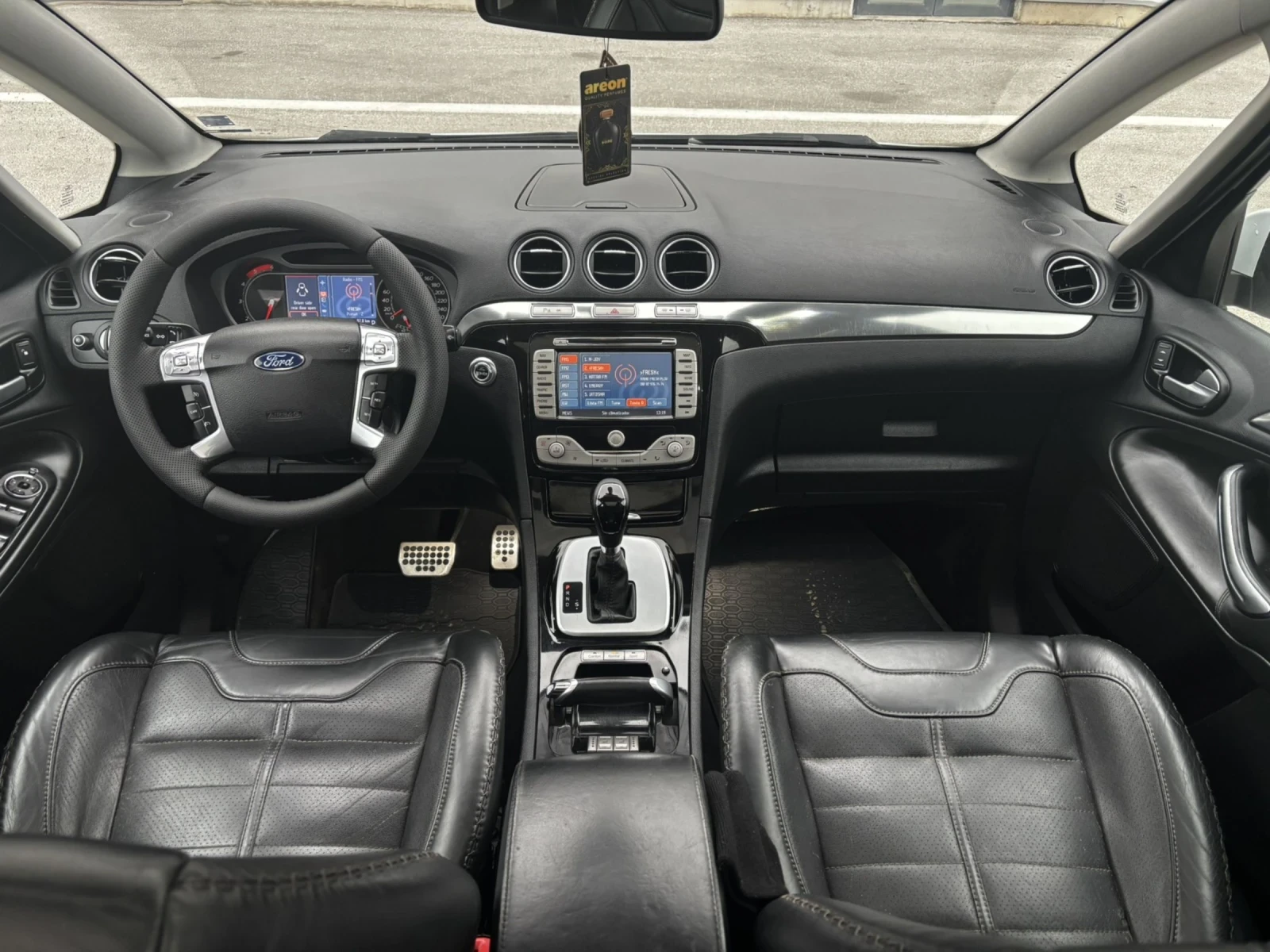 Ford S-Max Individual - изображение 6