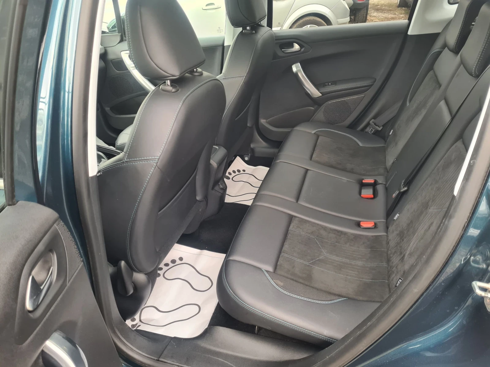 Peugeot 2008 1.2i 16V 110p.s CROSSWAY | Mobile.bg � ����������� 9