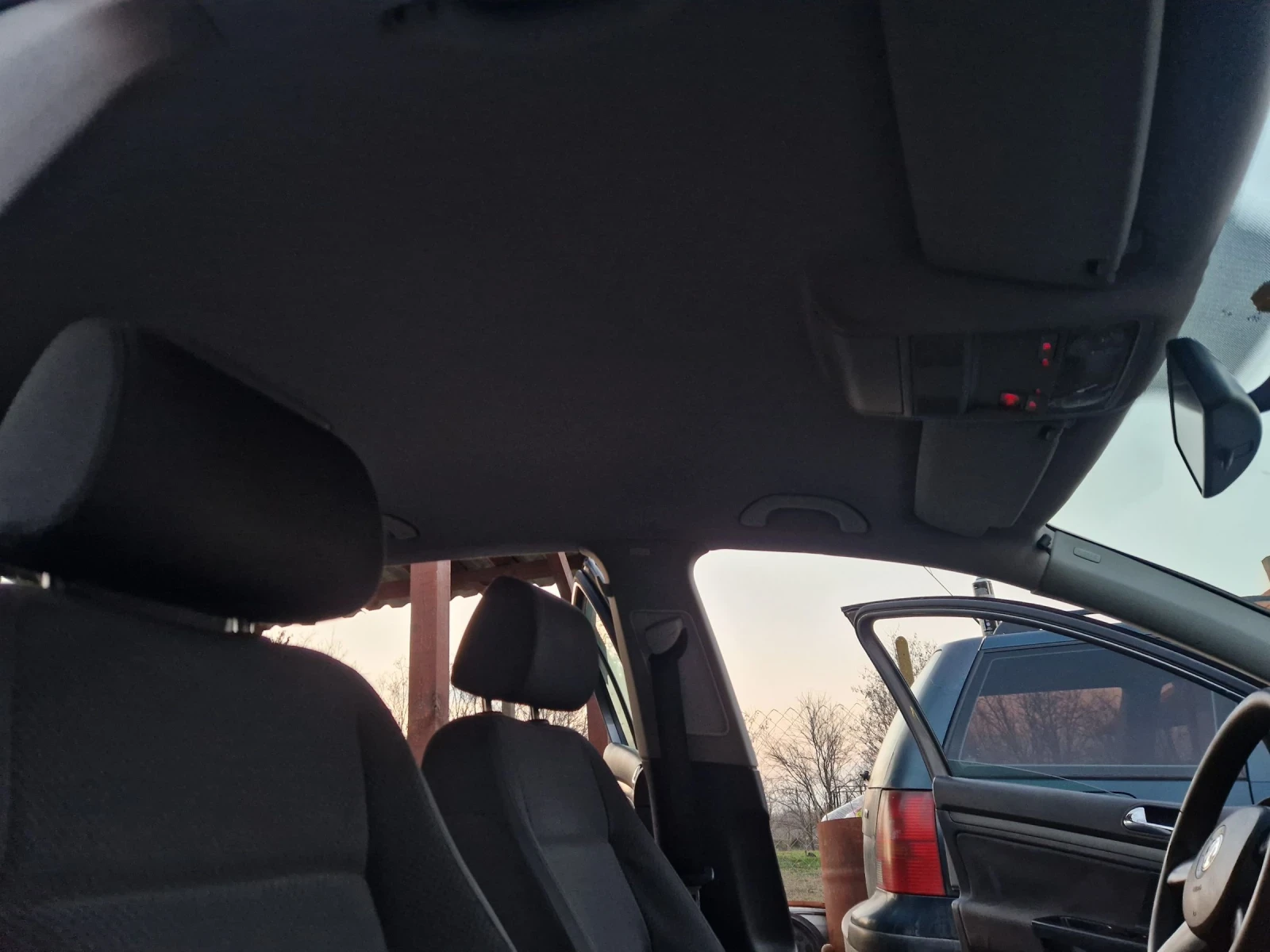 VW Golf 1.9TDI 105к.с., снимка 14 - Автомобили и джипове - 53739208