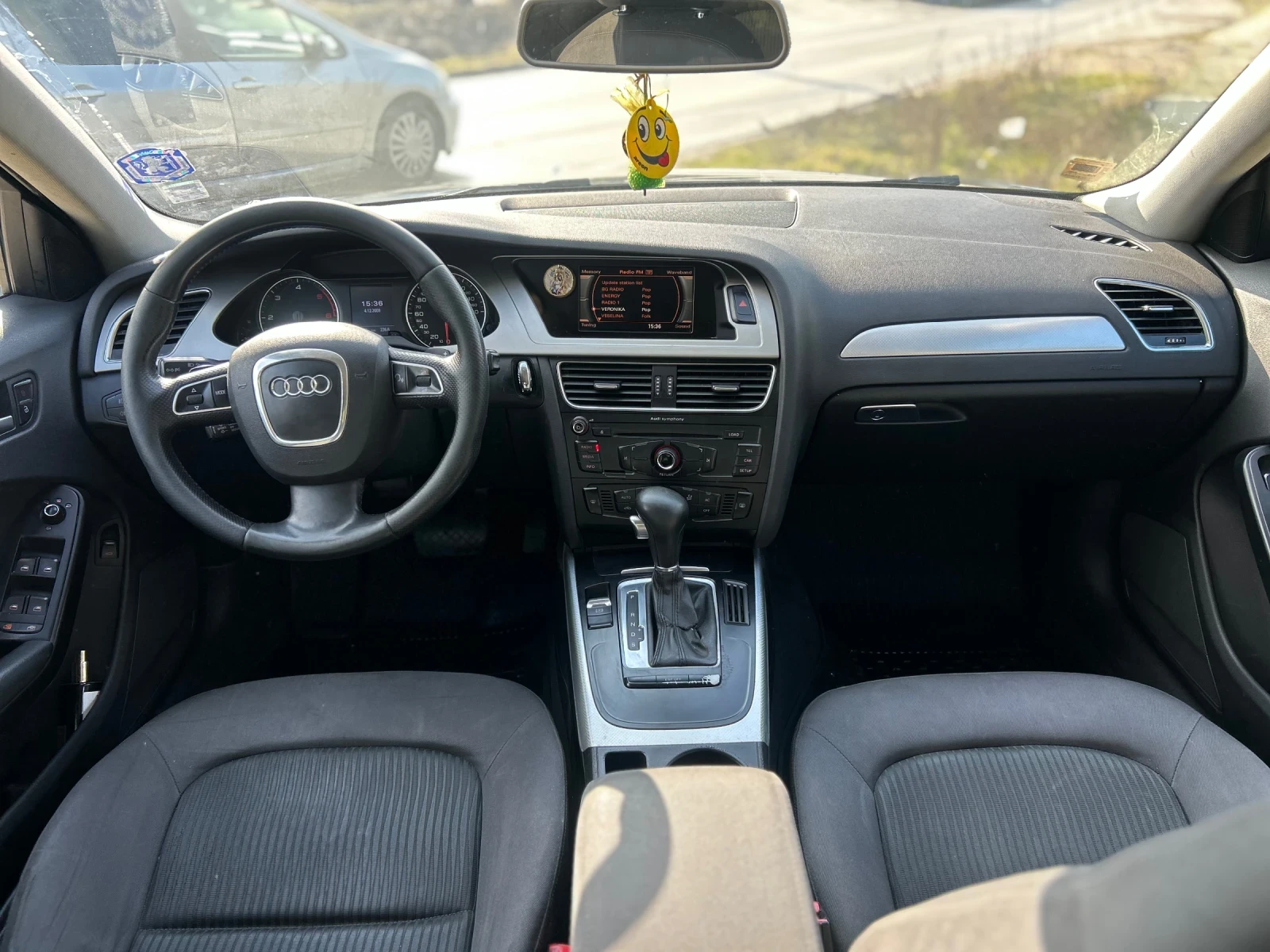 Audi A4 2.0, снимка 7 - Автомобили и джипове - 53740287