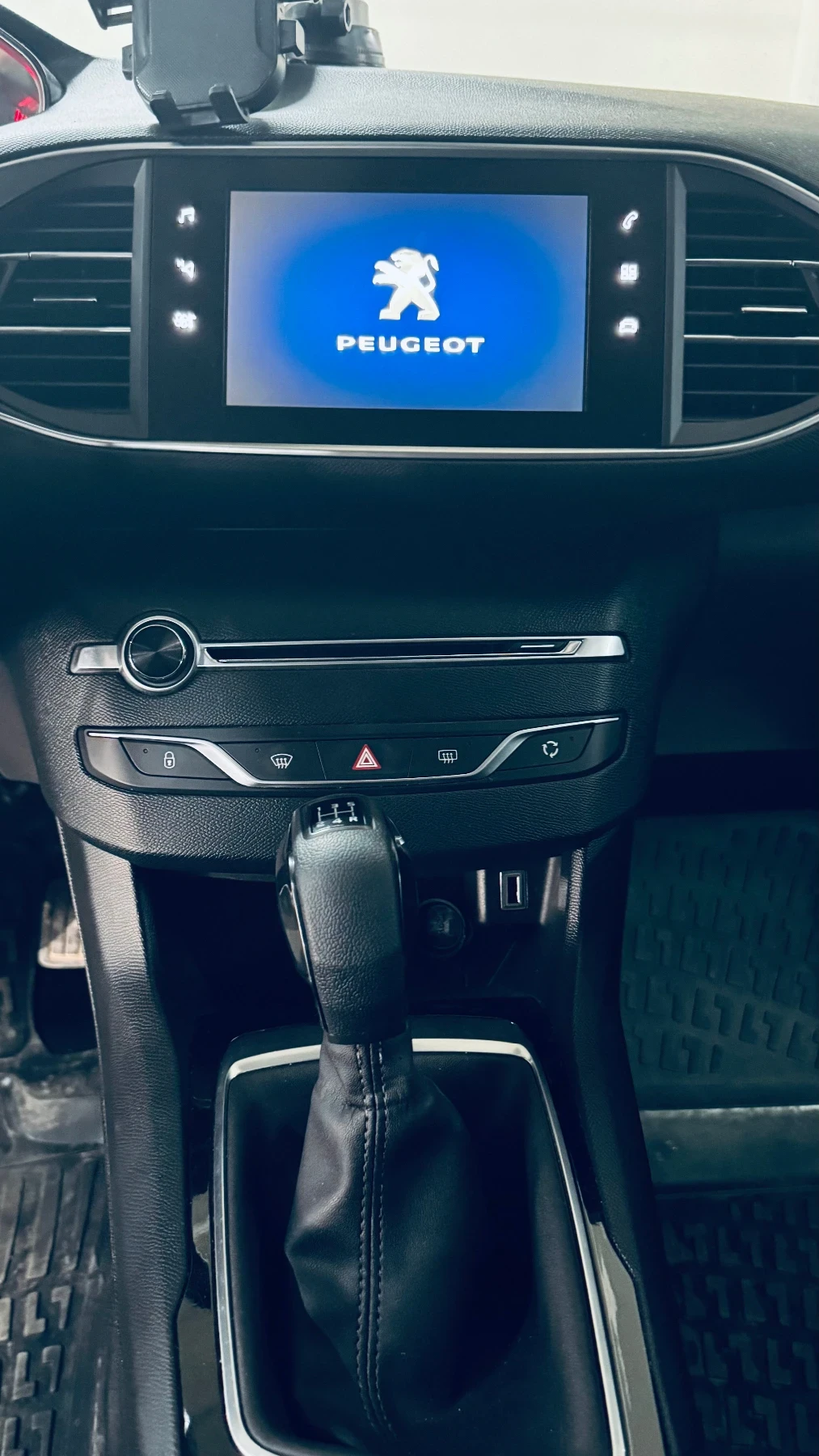 Peugeot 308, снимка 10 - Автомобили и джипове - 53848972