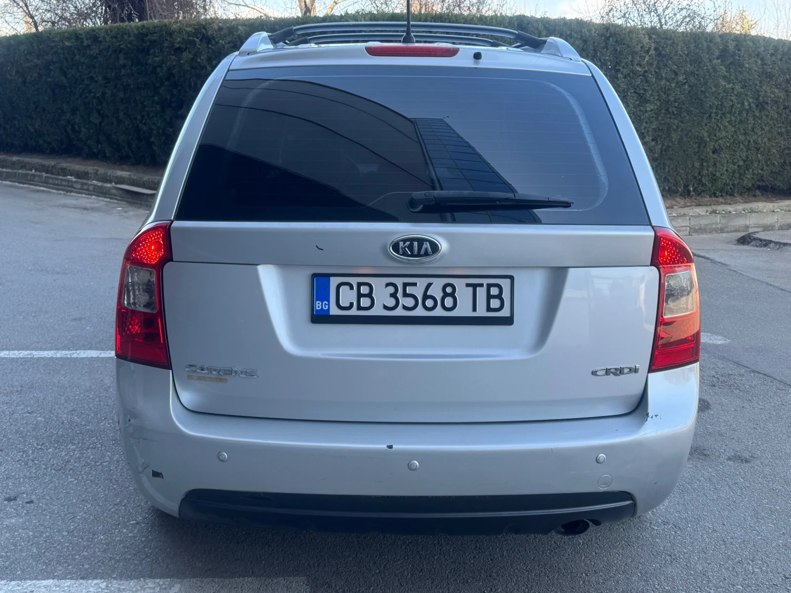 Kia Carens АВТОМАТИК!, снимка 6 - Автомобили и джипове - 53852192