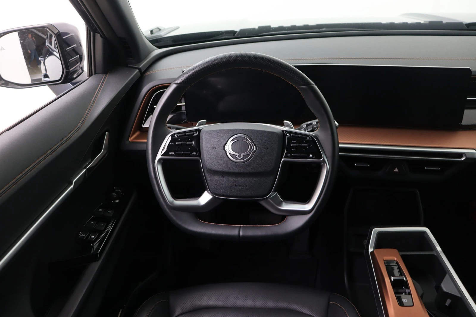 KGM Torres, снимка 11 - Автомобили и джипове - 53987495