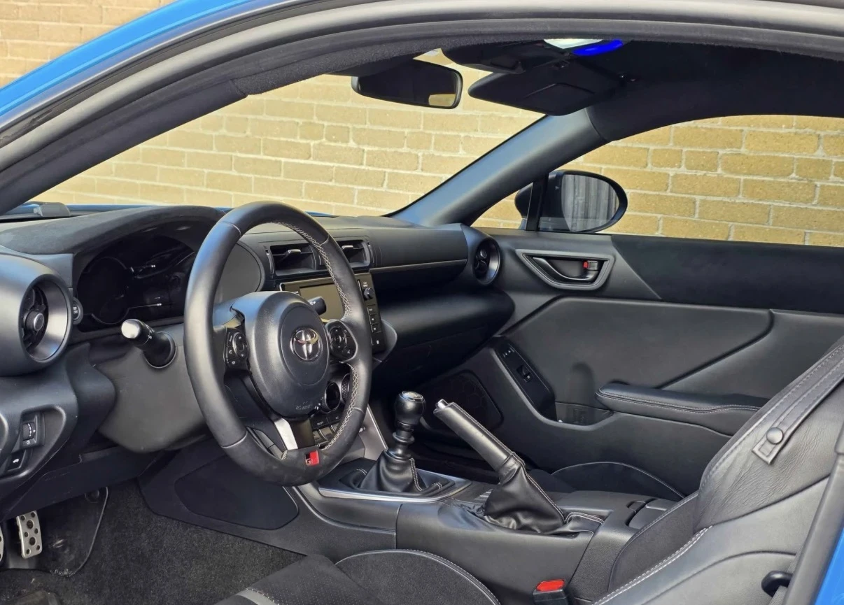 Toyota GR86 РЪЧКА * СЕРВИЗНА ИСТОРИЯ * CARFAX * , снимка 7 - Автомобили и джипове - 54172089