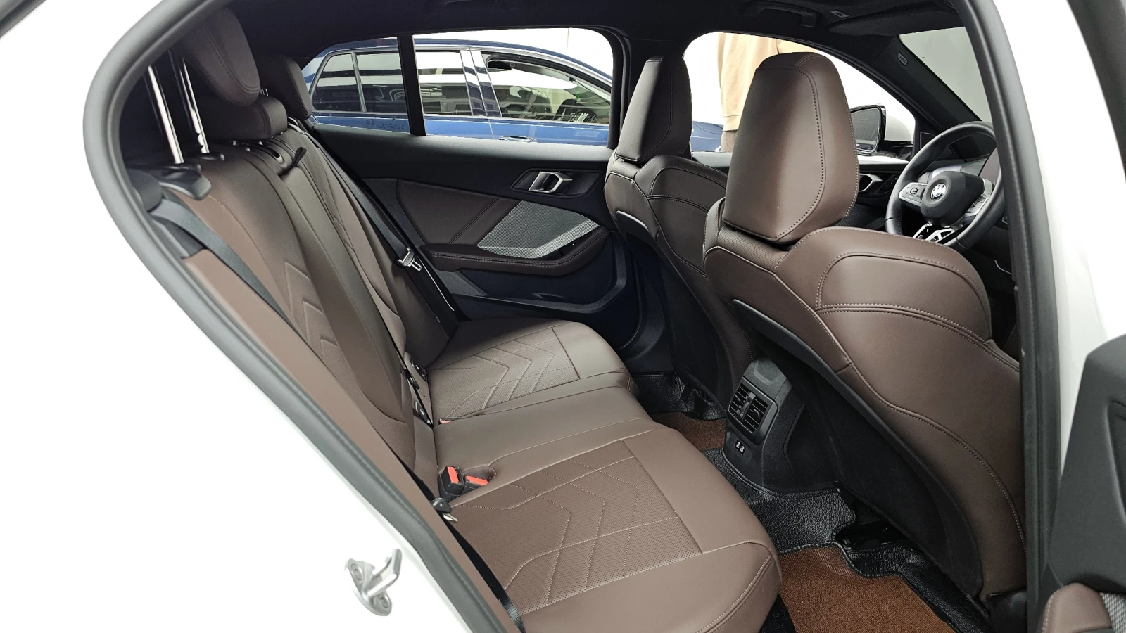 BMW 120 M * HUD * LANE ASSIST * 360 * , снимка 12 - Автомобили и джипове - 54486368