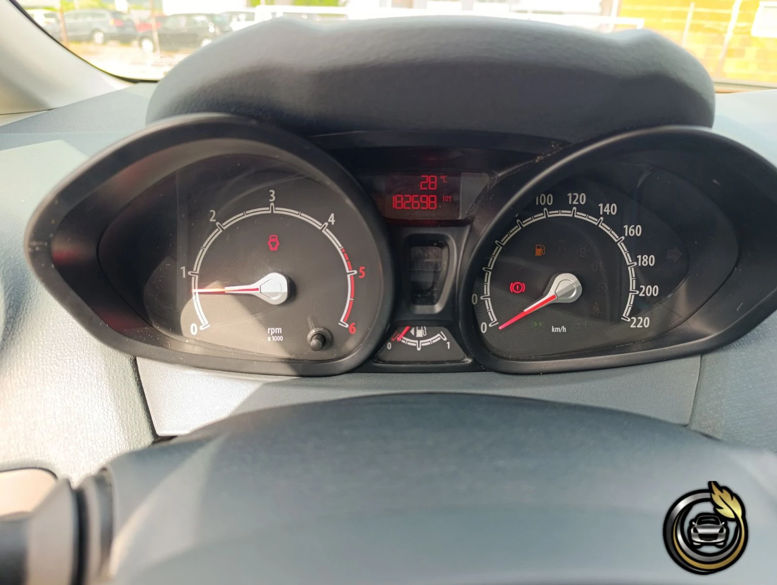 Ford Fiesta 1.6 TDCi ECOnetic, снимка 14 - Автомобили и джипове - 54670019