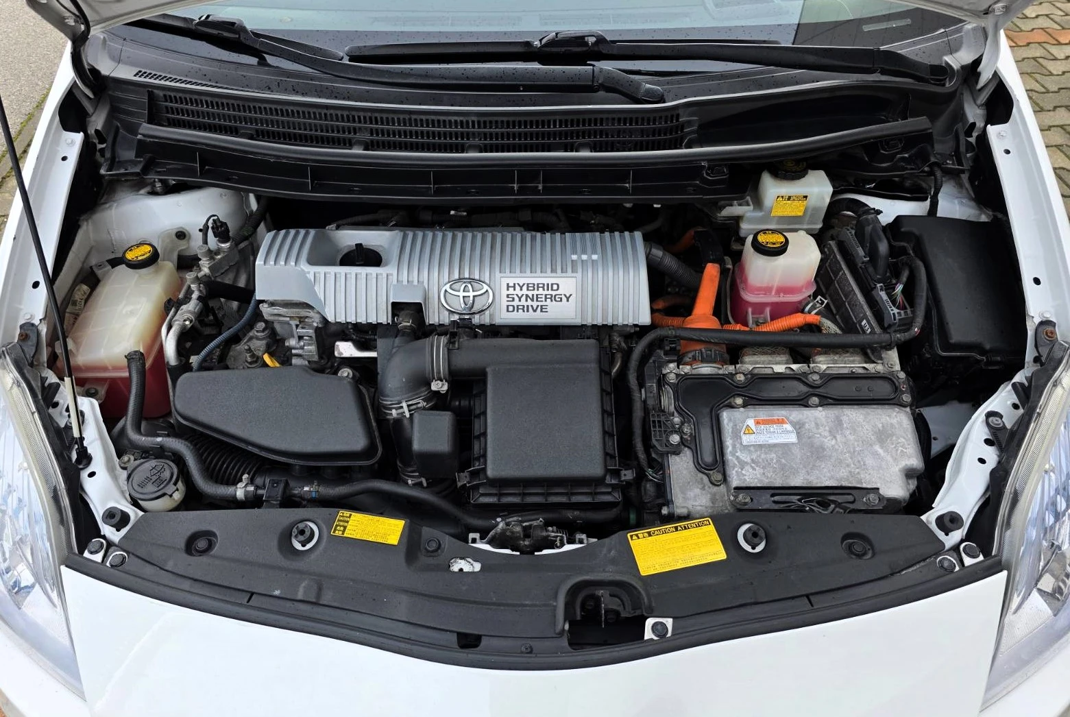 Toyota Prius 1.8Hybrid/136/e-CVT | Mobile.bg � ����������� 15