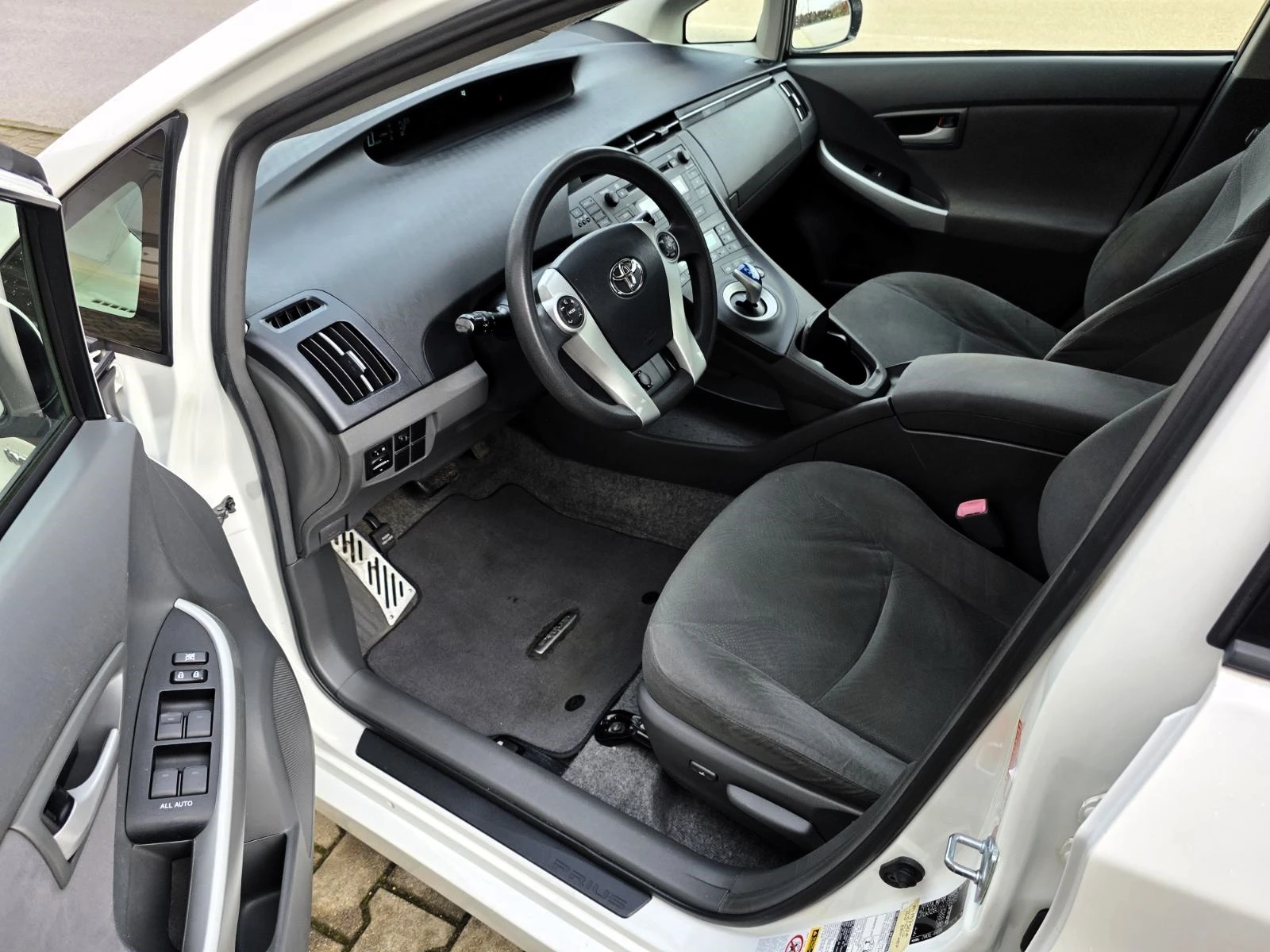 Toyota Prius 1.8Hybrid/136/e-CVT | Mobile.bg � ����������� 7