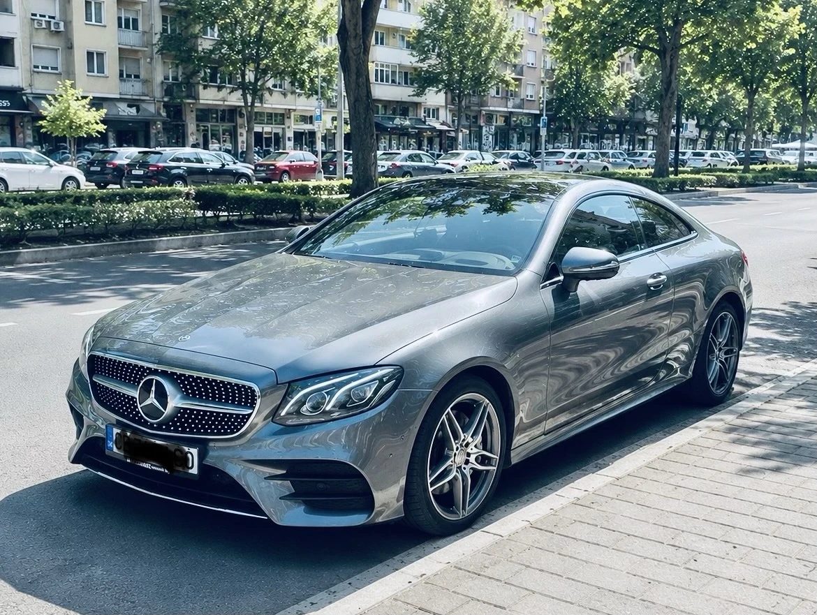 Mercedes-Benz E 220 COUPE/AMG/9G/WideSCR/HUP/DIGITAL/FULL/MULTIB, снимка 2 - Автомобили и джипове - 55238934