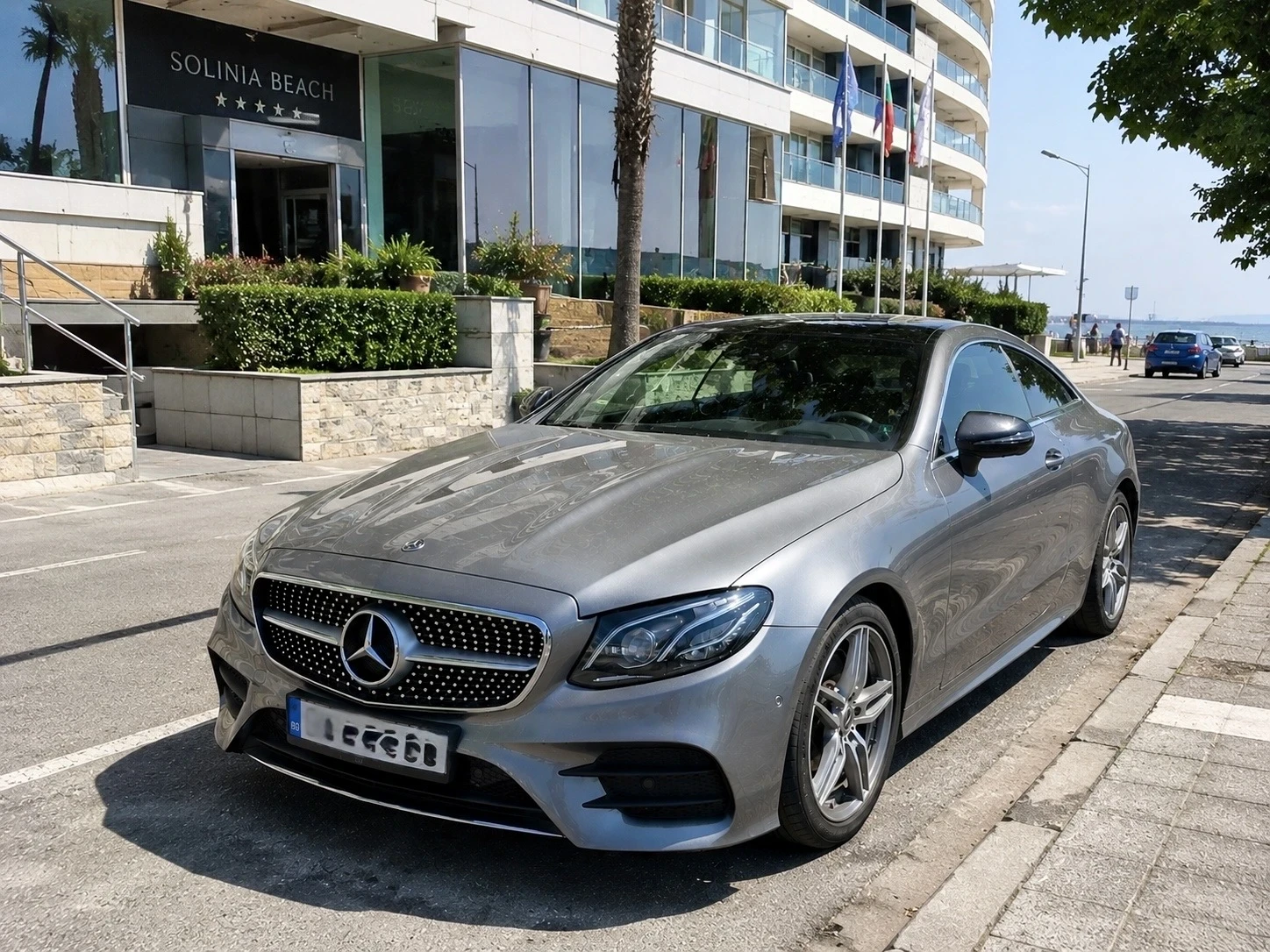 Mercedes-Benz E 220 COUPE/AMG/9G/HUP/DIGITAL/FULL/MULTIB/CARPLAY