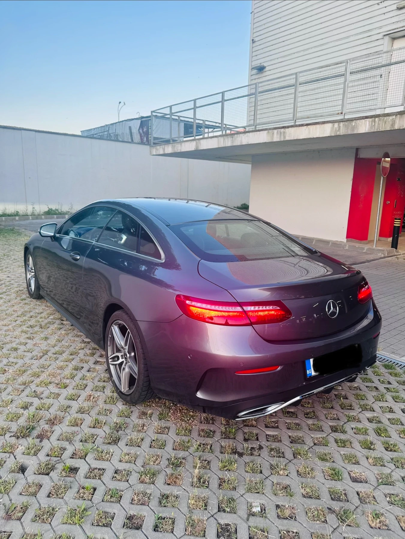 Mercedes-Benz E 220 COUPE/AMG/9G/WideSCR/HUP/DIGITAL/FULL | Mobile.bg � ����������� 4