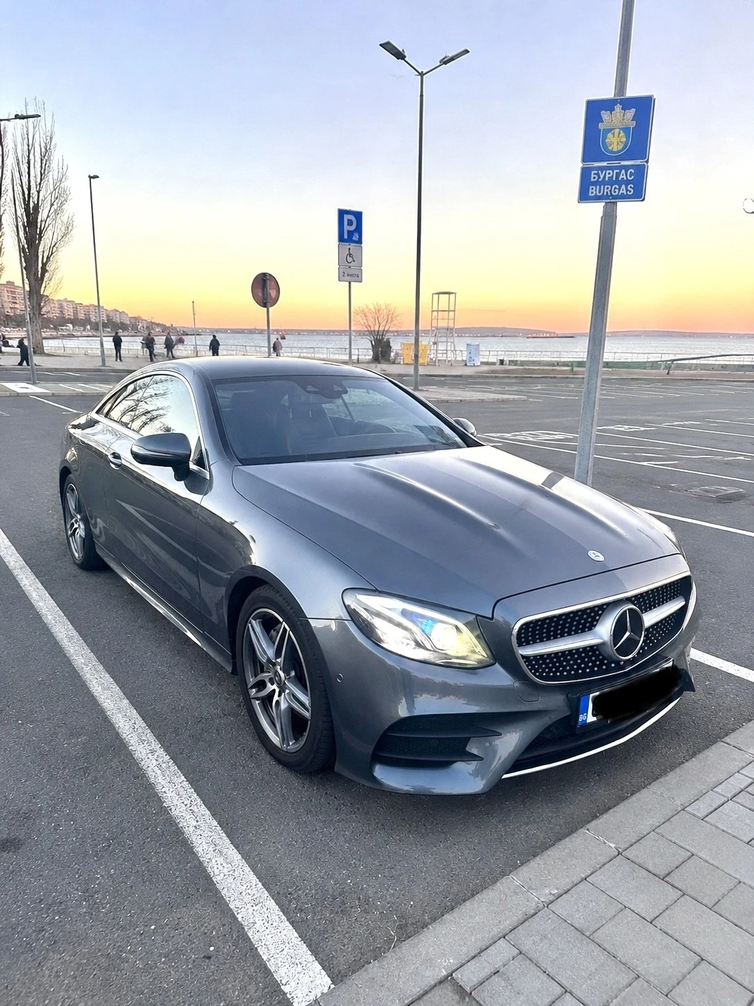 Mercedes-Benz E 220 COUPE/AMG/9G/WideSCR/HUP/DIGITAL/FULL