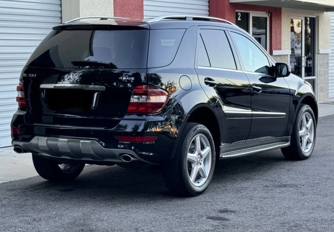 Mercedes-Benz ML 550 AMG* 4MATIC* FACELIFT* HK* KEYLESS* LPG* , снимка 6 - Автомобили и джипове - 55119596
