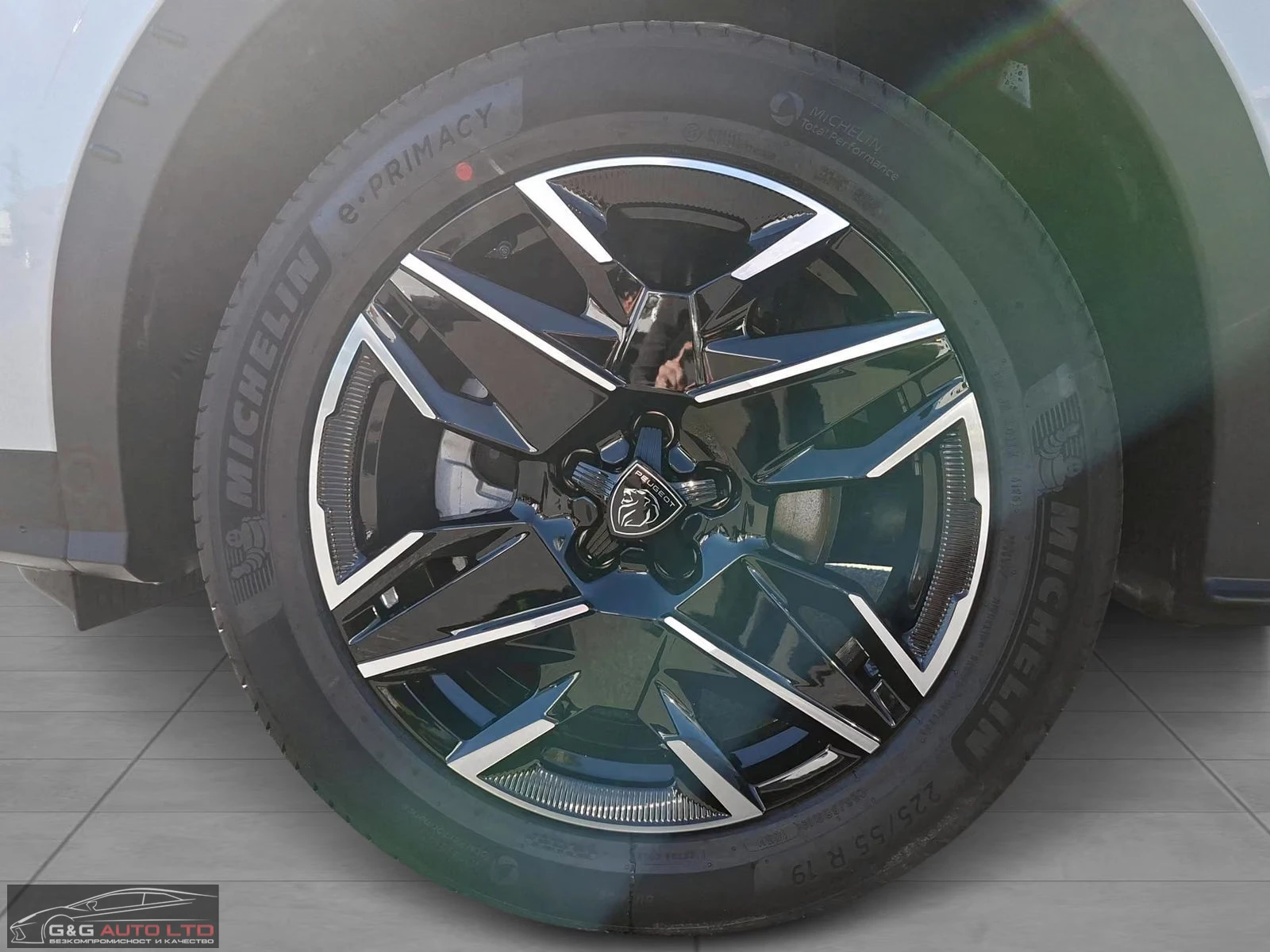 Peugeot 3008 HEV/e-DSC6/145HP/GT-LINE/CAM/NAVI/CPLAY/LED/642q, снимка 16 - Автомобили и джипове - 55801659