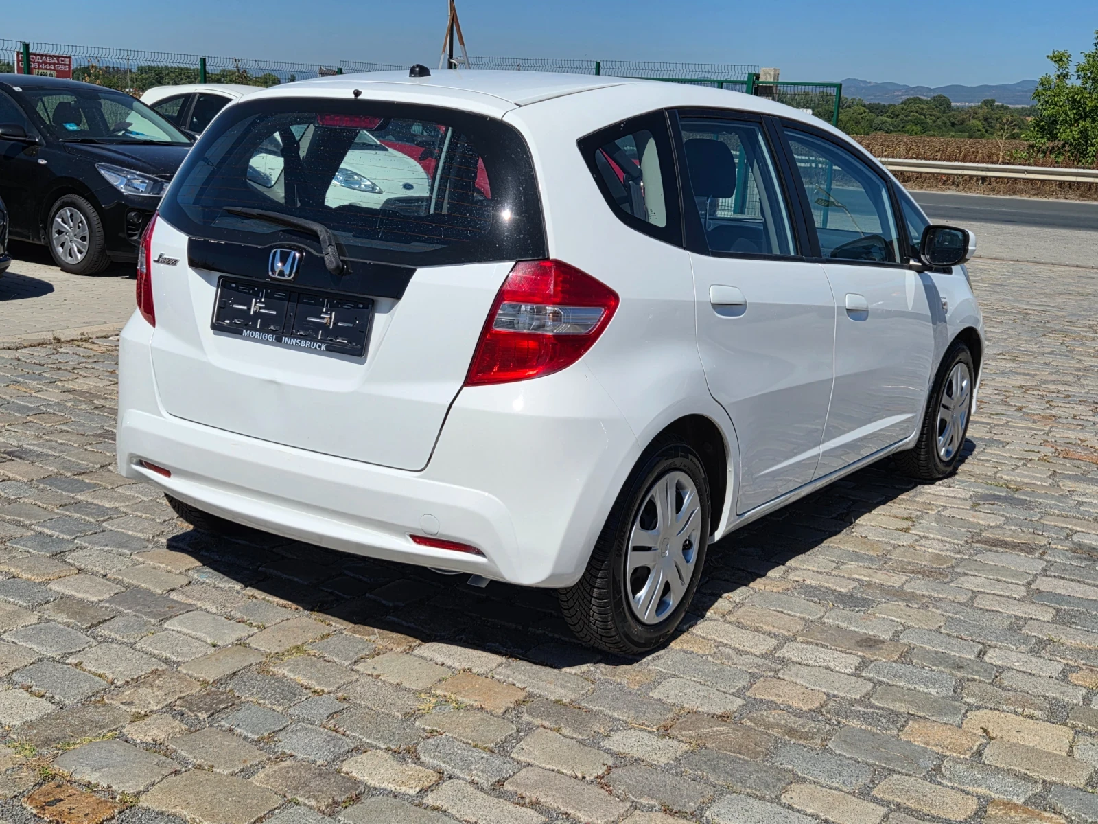 Honda Jazz 1.2i 90кс 2013 година ЕВРО 5, снимка 6 - Автомобили и джипове - 56062418