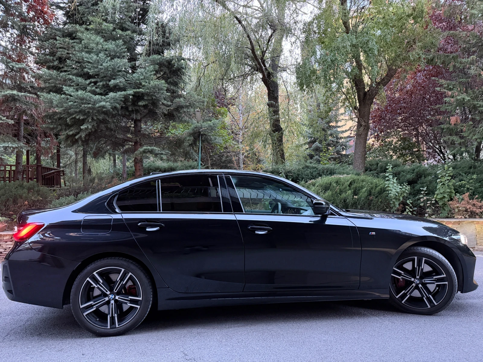 BMW 320 i xD, 11 750км, НОВА !!! от M- CAR SOFIA !!!, снимка 4 - Автомобили и джипове - 56244273