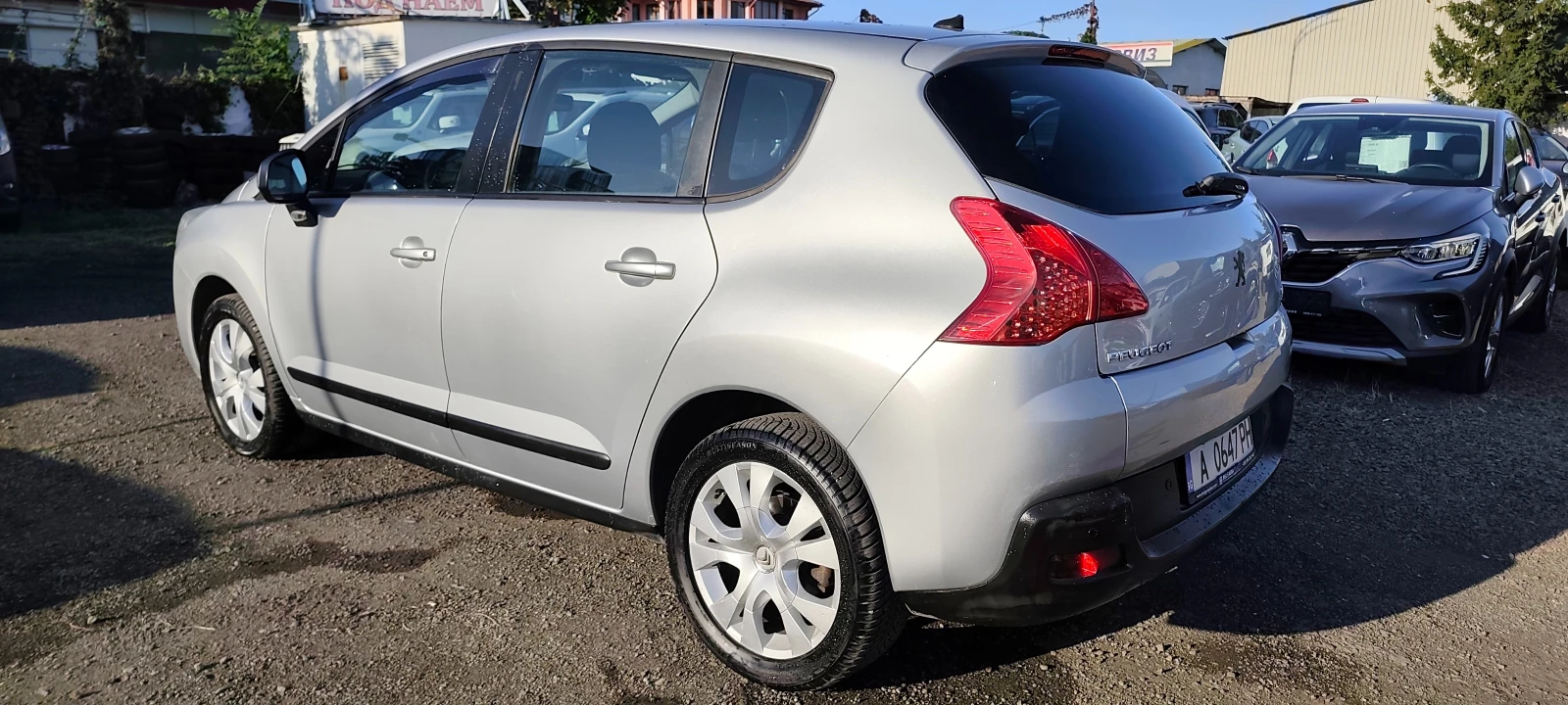 Peugeot 3008 1.6HDI - 109к.с. Автоматик 2010г Обслужен, снимка 4 - Автомобили и джипове - 56296517