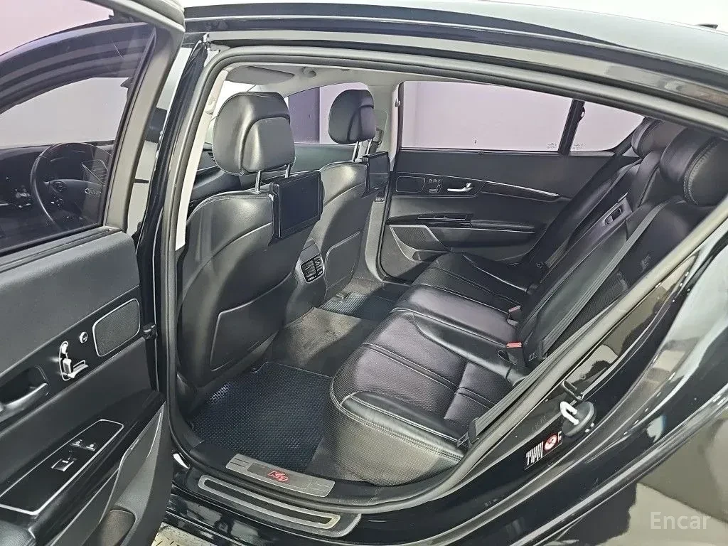 Kia K9 3.3 GDI| EXECUTIVE| 360 КАМЕРИ| ОБДУХВАНЕ| , снимка 11 - Автомобили и джипове - 56567587