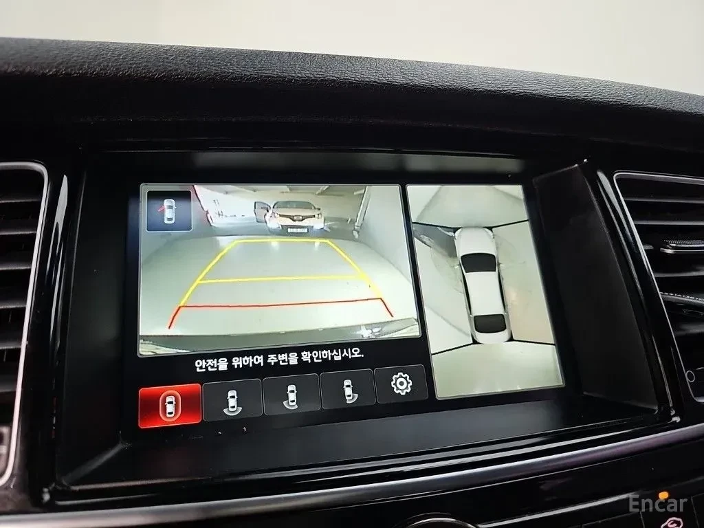 Kia K9 3.3 GDI| EXECUTIVE| 360 КАМЕРИ| ОБДУХВАНЕ| , снимка 13 - Автомобили и джипове - 56567587