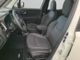 Jeep Renegade ALTITUDE 1.3 PHEV Petrol 190 hp AT6 4xe, снимка 13