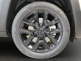 Jeep Renegade ALTITUDE 1.3 PHEV Petrol 190 hp AT6 4xe, снимка 17