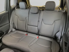 Jeep Renegade ALTITUDE 1.3 PHEV Petrol 190 hp AT6 4xe, снимка 14