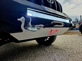 Toyota Land cruiser 190кс   Of Road Dubai White Wrap Keyless Go 4x4 , снимка 16