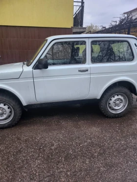     Lada Niva 1.7  