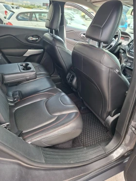 Jeep Cherokee TRAILHAWK 3.2 vvt - 34990 лв. - 44694460 13