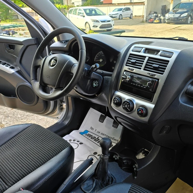 Kia Sportage 2.0i GAZ 4X4, снимка 10 - Автомобили и джипове - 45893747