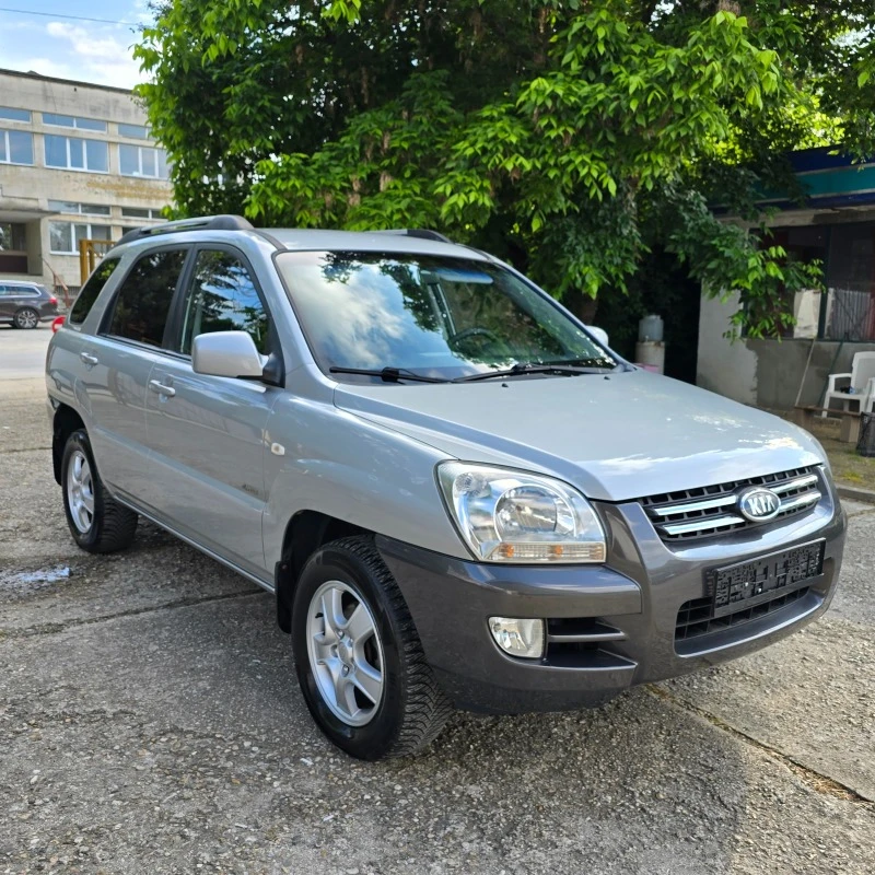 Kia Sportage 2.0i GAZ 4X4, снимка 2 - Автомобили и джипове - 45893747