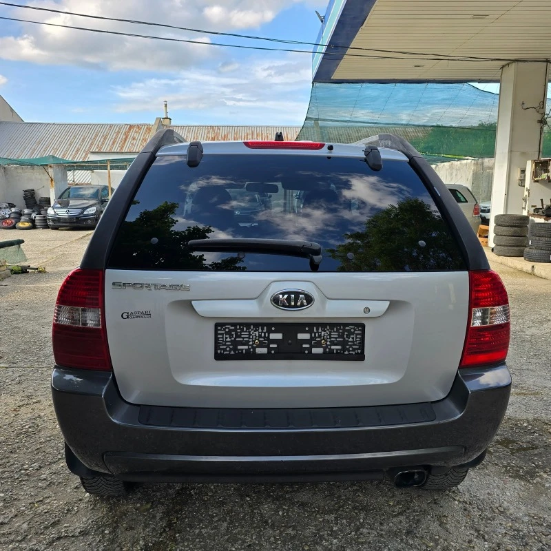 Kia Sportage 2.0i GAZ 4X4, снимка 7 - Автомобили и джипове - 45893747