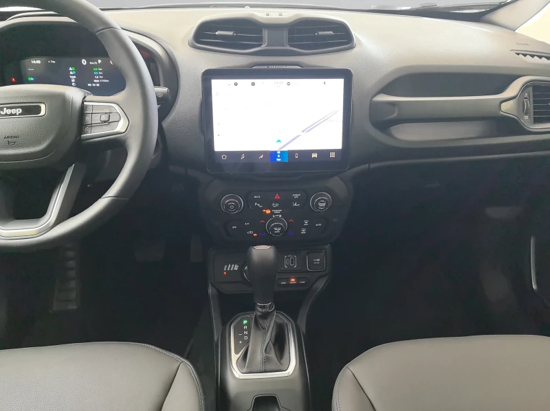 Jeep Renegade ALTITUDE 1.3 PHEV Petrol 190 hp AT6 4xe, снимка 10 - Автомобили и джипове - 52413269