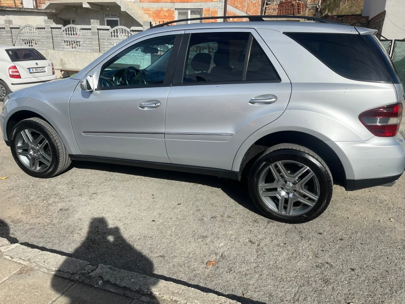 Mercedes-Benz ML 320, снимка 7 - Автомобили и джипове - 52908529