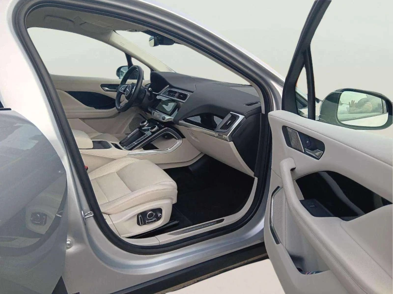 Jaguar I-Pace HSE EV, снимка 11 - Автомобили и джипове - 53353159