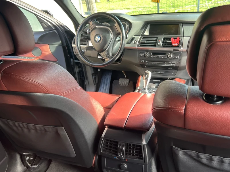 BMW X6, снимка 13 - Автомобили и джипове - 53586219