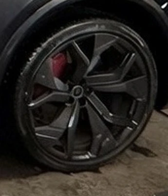 Audi RSQ8 * 4.0 TFSI quattro * CARFAX * БЕЗ ПЪРВОНАЧАЛНА ВНО - изображение 7